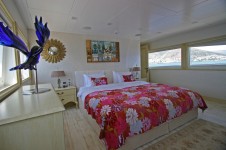 M&M - Main Deck Master Cabin 2